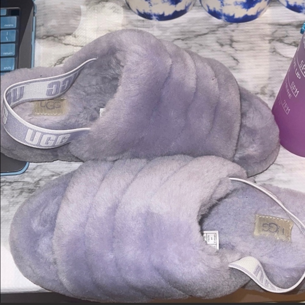 UGG fluff yeah slide